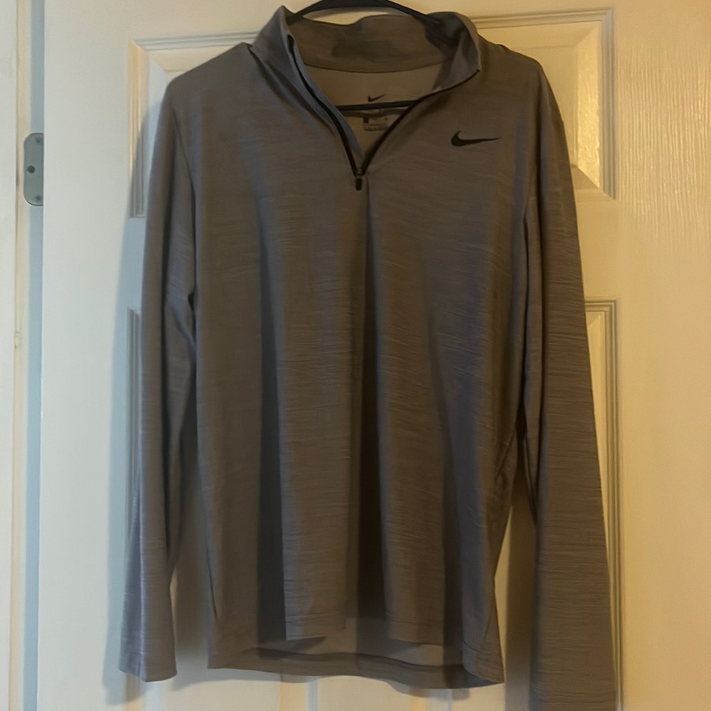 Nike dry fit 3/4 zip small grey